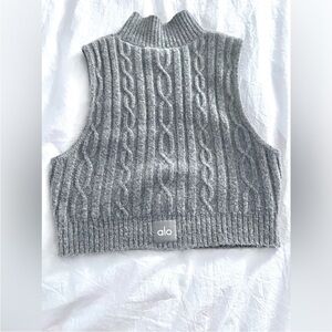 ALO Yoga Cable Knit Tank - Grey [S]